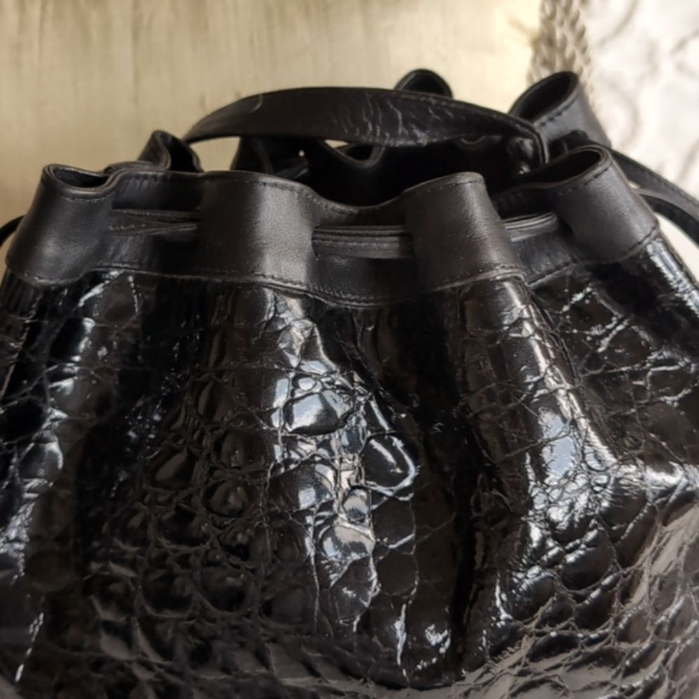 Vintge Salvatore Ferragamo Genuine  Croc Black Leather Drawstring Bu… - Picture 4 of 16